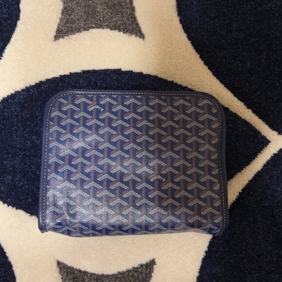 Goyard Jouvence GM Toiletry Bag Dark Blue - Picture 2 of 3